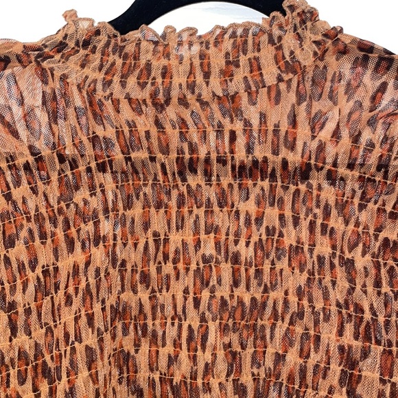 Hello there Free people leopard top - Picture 4 of 7